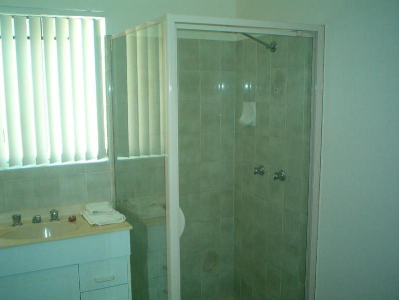Nikenbah Coast Apartments Formally Bayshores Holiday Apartments מראה חיצוני תמונה